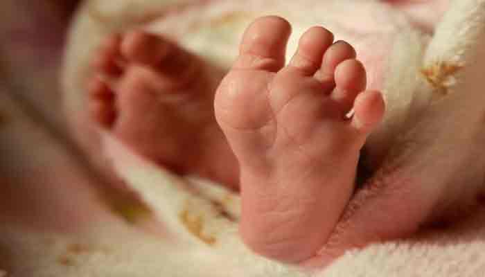 newborn-baby-found-alive-before-burial
