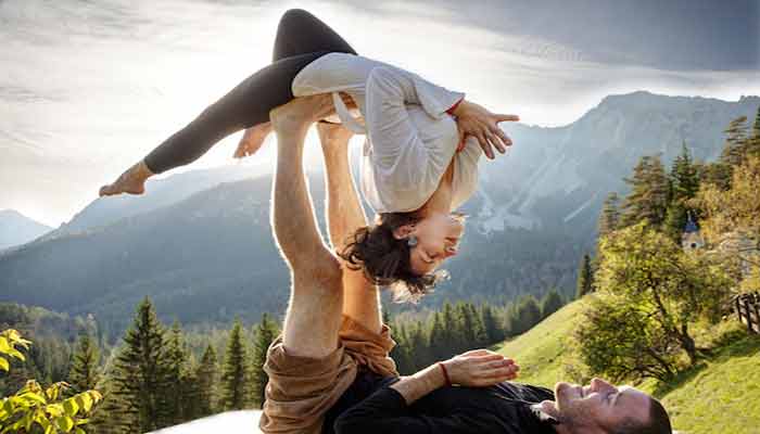 yoga-for-couples