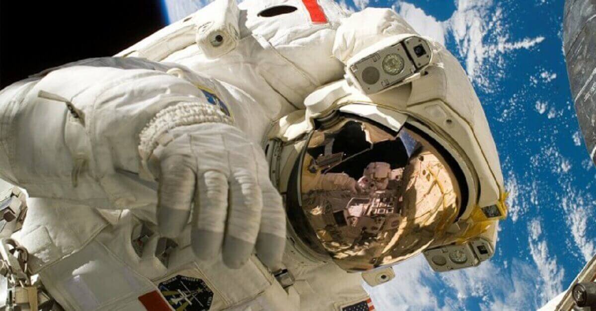 nasa-set-create-next-generation-spacesuit-astronauts