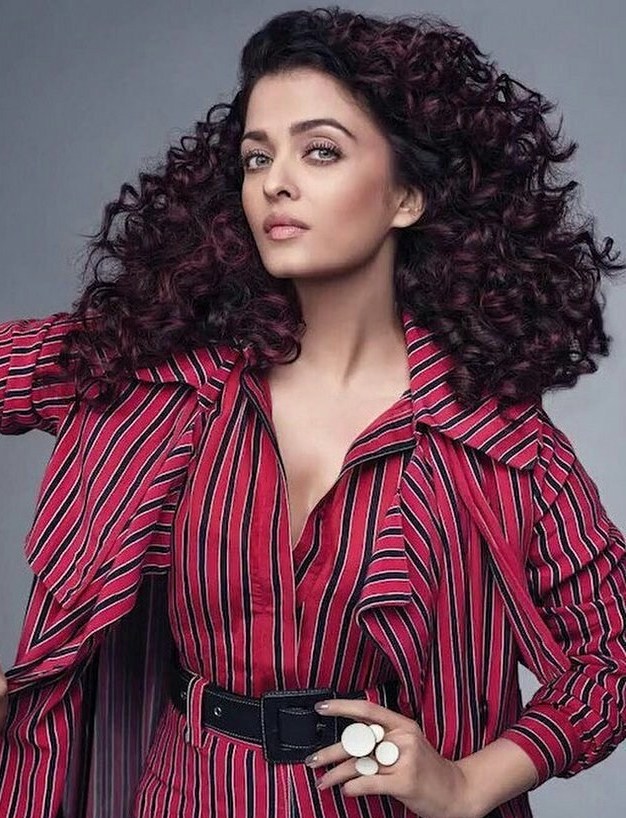 aishwarya-rais-new-look-reminds-us-another-bollywood-queen