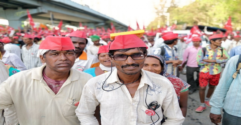 farmers charge phones