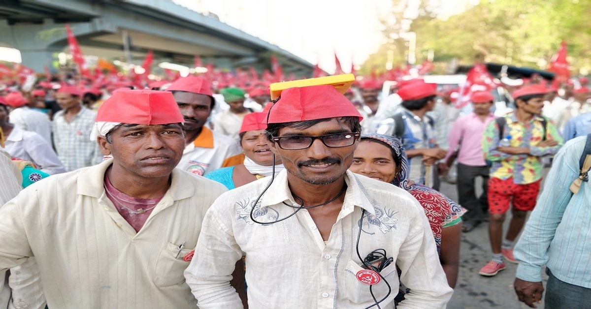 farmers charge phones