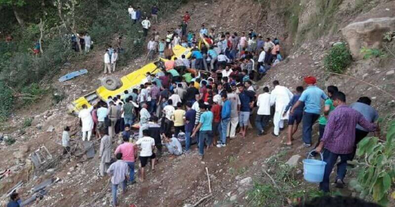 school-bus-falls-into-gorge-20-dead