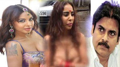 Sri reddy apologises to mom and pawan kalyan for behaving badly