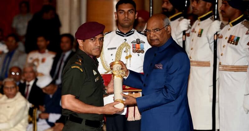 this-is-what-an-emotional-ms-dhoni-had-to-say-after-receiving-padma-bhushan