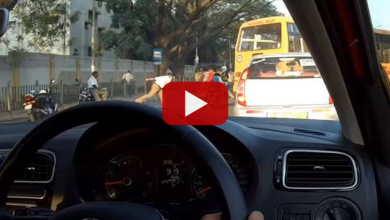 traffic police hurls shoe