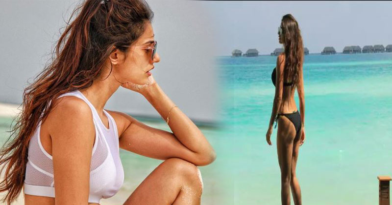 Disha-Patani-in-swimming-suit