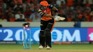 SRH vs RCB alex hales getting out