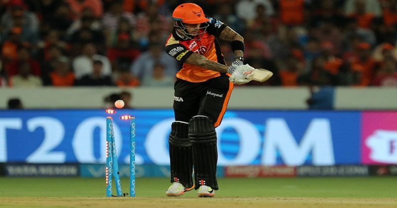 SRH vs RCB alex hales getting out