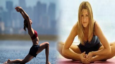 Hollywood-Celebrities-Who-practice-yoga-regularly