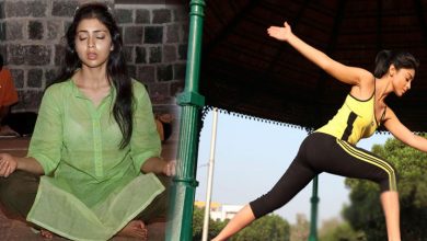 South-Indian-Celebrity-doing-yoga