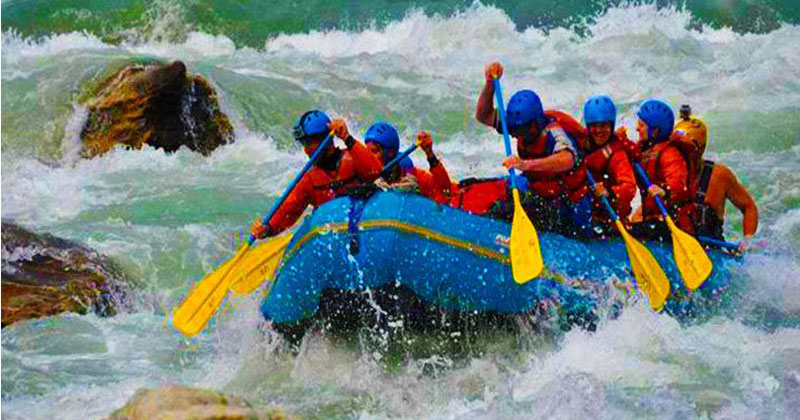 White-Water-Rafting-at-Mighty-Brahmaputra