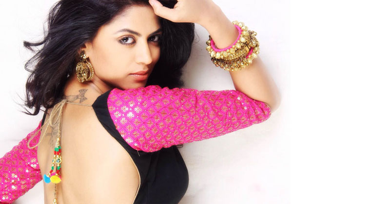 tv-star-kavita-kaushik-shared-an-inspiring-message-with-her-bikini-photos