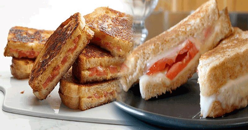 Grilled Tomato & Cheese Sandwich