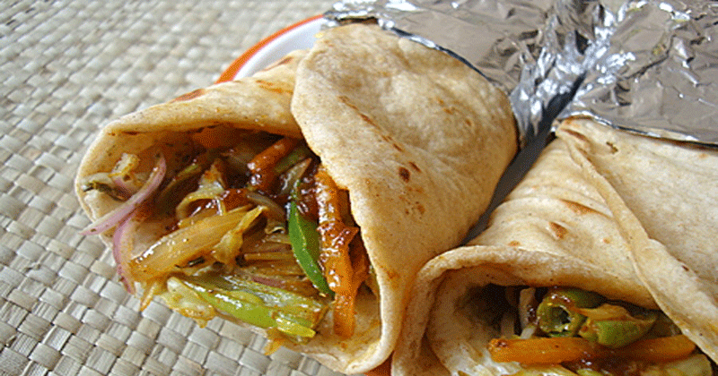 How-To-Make-CHAPATHI-VEG-ROLL