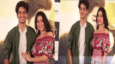 Janhvi-and-Ishaa-on-Dhadak-Sucess-party