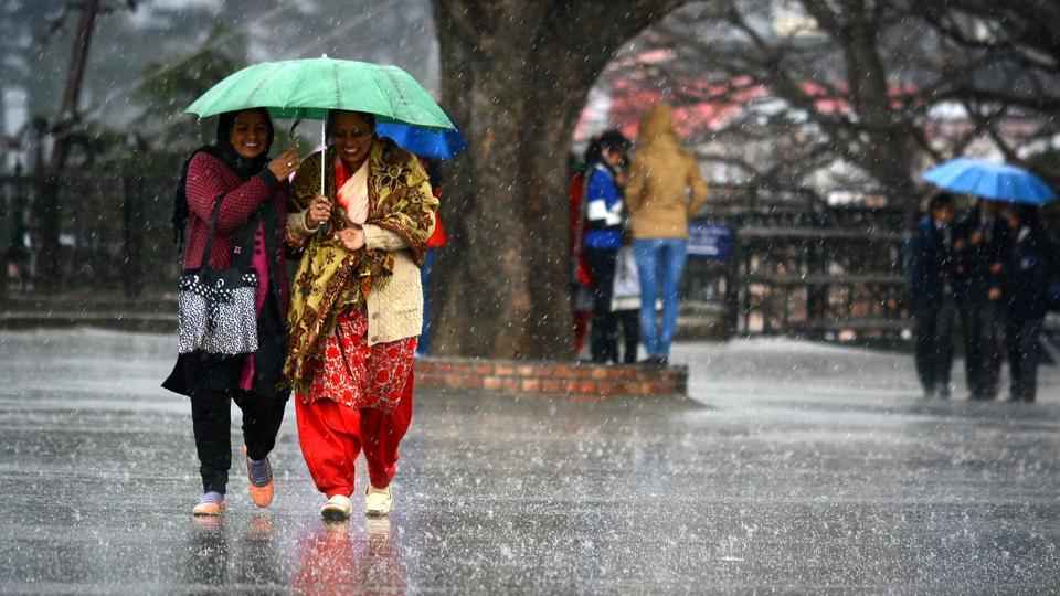 झारखंड के इन जिलों में जारी हुआ Yellow Alert, म्यंमार में बने चक्रवात का असर