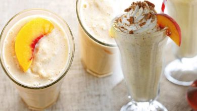 Creamy Cinnamon Peach Milkshake