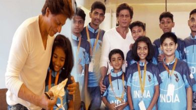 SRK-MEETS-Cancer-survivor