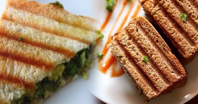 Capsicum Carrot Oats Sandwich