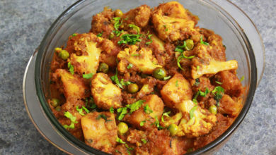 Cauliflower Green Peas Masala