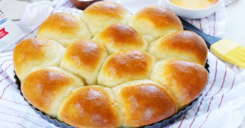 Dinner-rolls