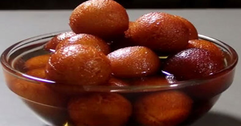 Gulab-Jamun