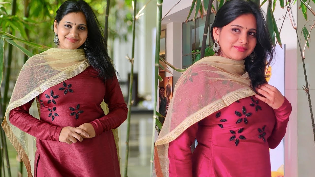 anna reshma rajan navel