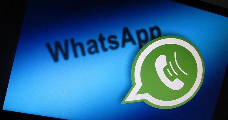 WhatsApp launches a 'new sticker pack' and 'Wallpaper feature'!!! | DH